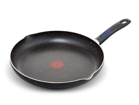 Applewood Signature Frypan - Brandco Direct Inc