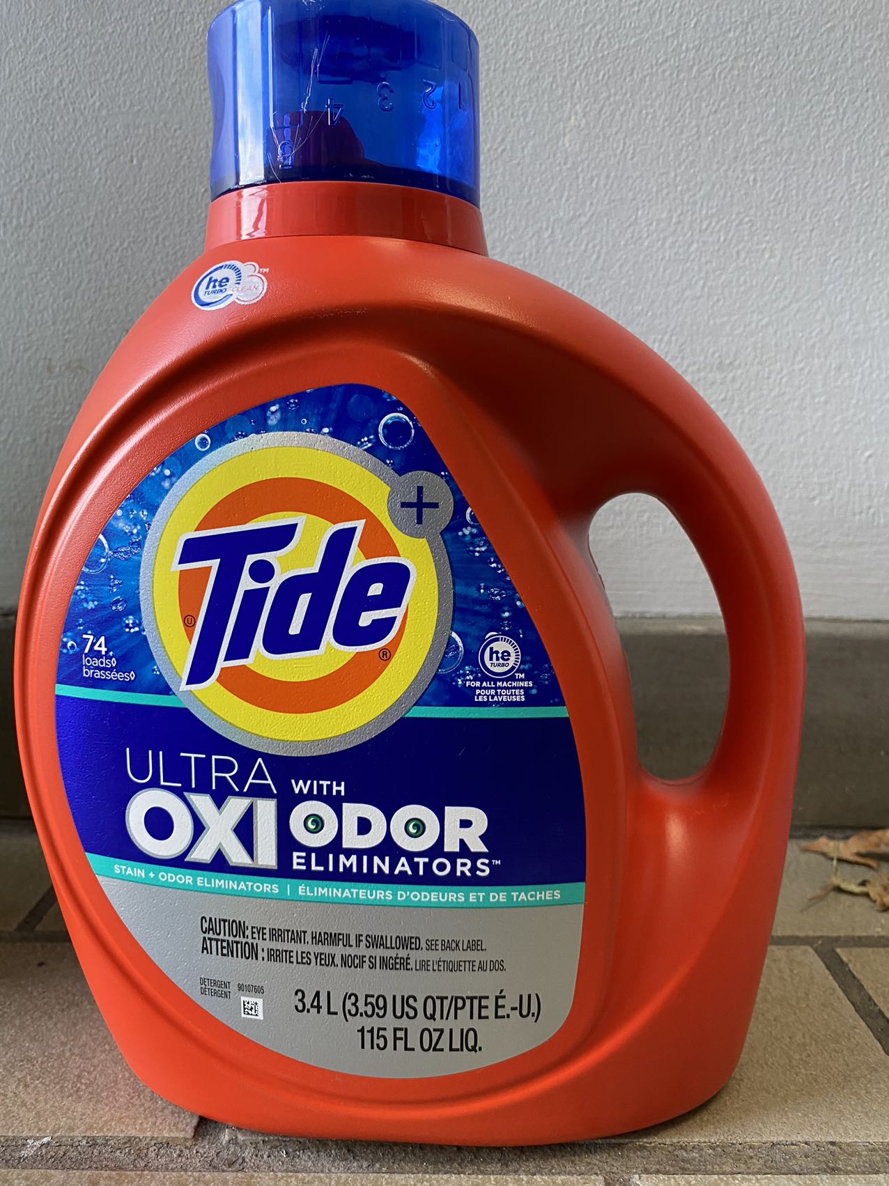 Tide Liquid Laundry Detergent Ultra OXI W Odor Eliminators 74Load (3.4L)